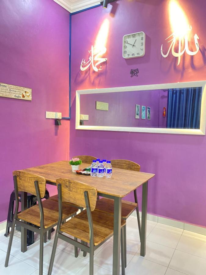 Aisy - Rumah 2 Atau 3 Kampong Tanjong Karang
